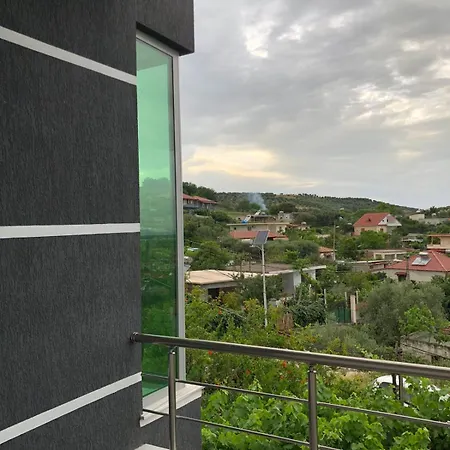 Vila Alicani Apartment